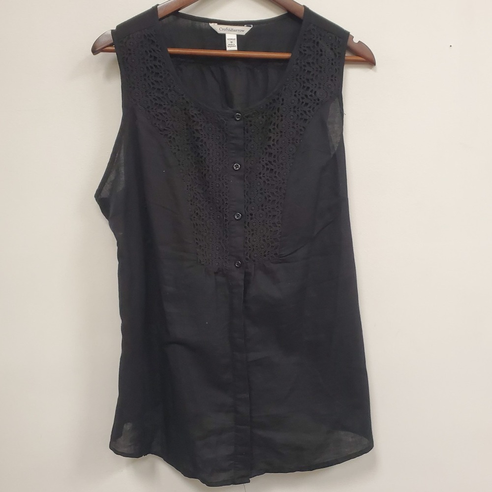 Croft & Barrow Sleeveless Scoop Neck Button Tank Top Size 1X Black Tie Back